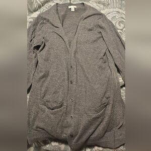GAP Heather Gray Knit Sweater